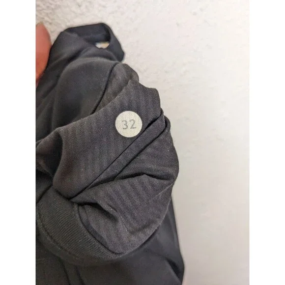 Lululemon Mens B-Spoke Pants Gray Joggers 27”  Black Size 32 Joggers Casual - Picture 5 of 5